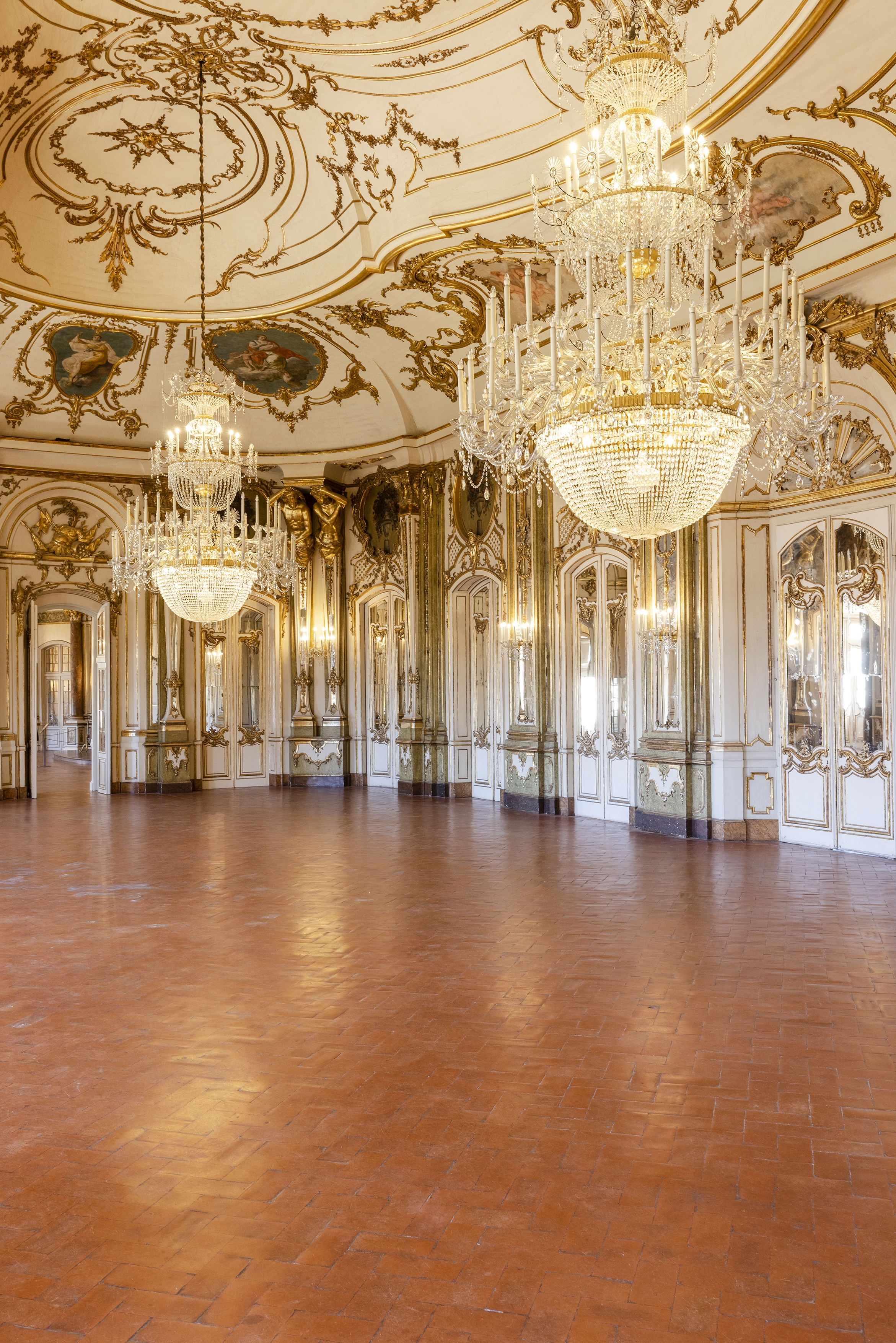 Workshop de Limpeza de Lustres