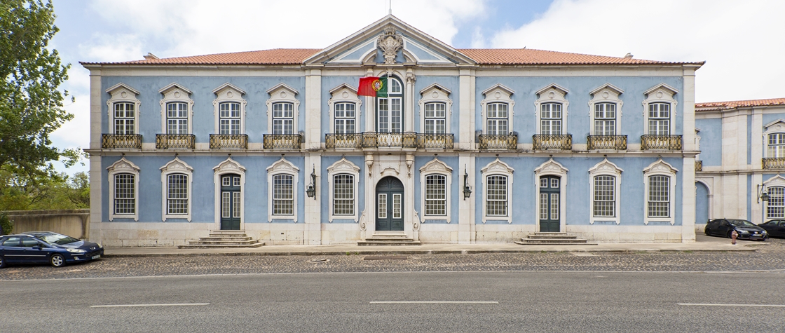 Na Real Quinta de Queluz com Aline Hall de Beuvink: os caminhos da ópera